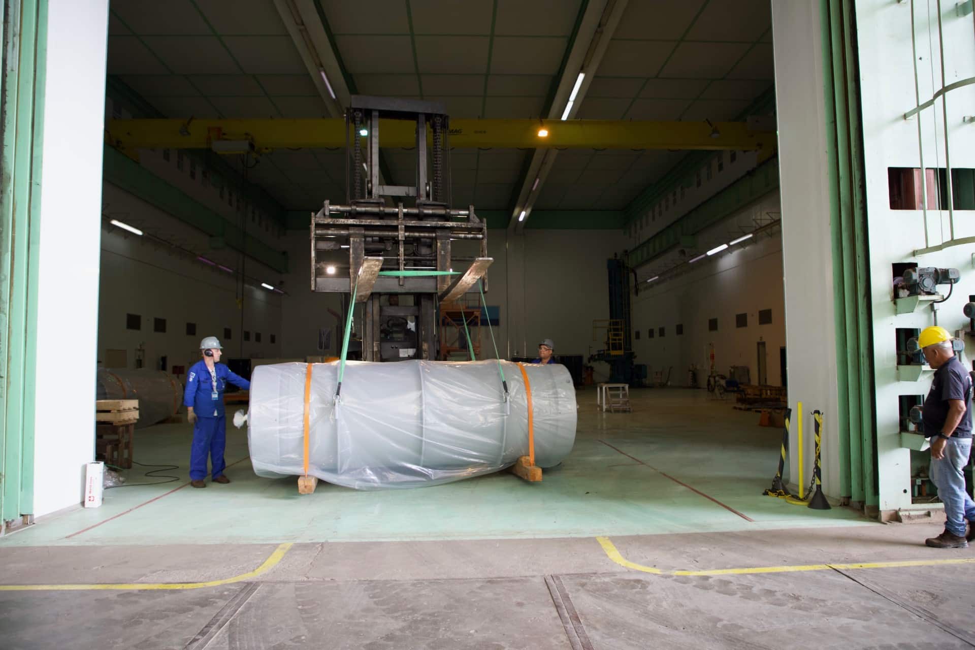 Entrega de Equipamentos Estratégicos para Produção de Urânio para o Programa Nuclear Brasileiro