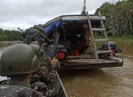 INFANTARIA DE SELVA DO EXÉRCITO COMBATE CRIMES NA FRONTEIRA AMAZÔNICA 🇧🇷